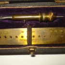 SELTENES UHRMACHER WERKZEUG STEINFASSMASCHINCHEN