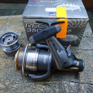 1 Daiwa Regal Plus 3500 BRi-AB + Allu E-Spule