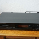 Quarz-Synthesizer-UKW-Stereo/MW-Tuner Onkyo T-4430