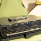 ???  Grundig V8300  Vollverst?rker mit FB - defekt   ???