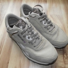 Reebok Classic Turnschuhe Laufschuhe Wildleder hellbraun Größe 42 / UK 8