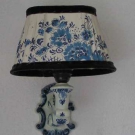 Hübsche WANDLAMPE  Fuß Keramik blau-weißes Muster  blauer Rand