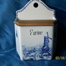 *Schöne,alte Vorratsdose(Farine) mit Deckel/ Villeroy&Boch???