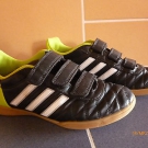 adidas Turnschuhe/Hallenschuhe 36 2/3 US 4 1/2 Neuwertig