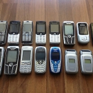 15 HANDYS, SAMSUNG, SIEMENS, SONY ERICSSON, KONVOLUT, TOP, SAMMLUNG