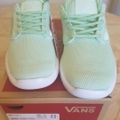 VANS~Sneaker~Gr.35~NEU~mint~hell grün
