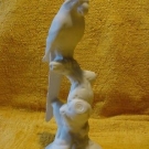 Porzellanfigur KPM Biskuitporzellan - Papagei auf Baumstamm - ca. 16 cm - Top!**