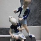 Mädchen und Junge, Wallendorf, Junger Mann, junge Frau mit Blumen, Kavalier