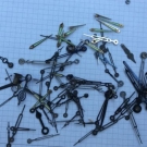 Uhrmacher Ersatzteile Konvolut alte Zeiger Sammlung Taschenuhr Wecker Borduhr