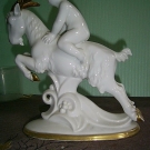 Porzellanfigur "Putti in Steinbock" Neutettau