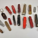 Konvolut alte Schweizer Taschenmesser Klappmesser 19 Stück; K51 