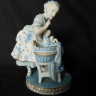 F'] Figurine en Porcelaine (XIXème) voir signature