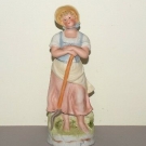 Ancienne statue en biscuit polychrome femme paysanne