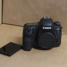 HS/Vendu pour piéce, ecran arraché : Boitier appareil photo CANON 6D Mark II 2