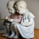 Jugendstil -- Heubach  --  Porzellan Kindergruppe – um 1920