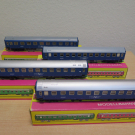 Spur H0 /Schicht-DDR/ Reisezugwagen+3x Schlafwagen SNCF in OVP / 32/22-14