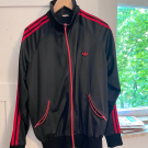 Vintage Adidas Jacke mit Backprint Größe 56 Blau Rot