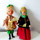 2 Puppen in Russischer Tracht....